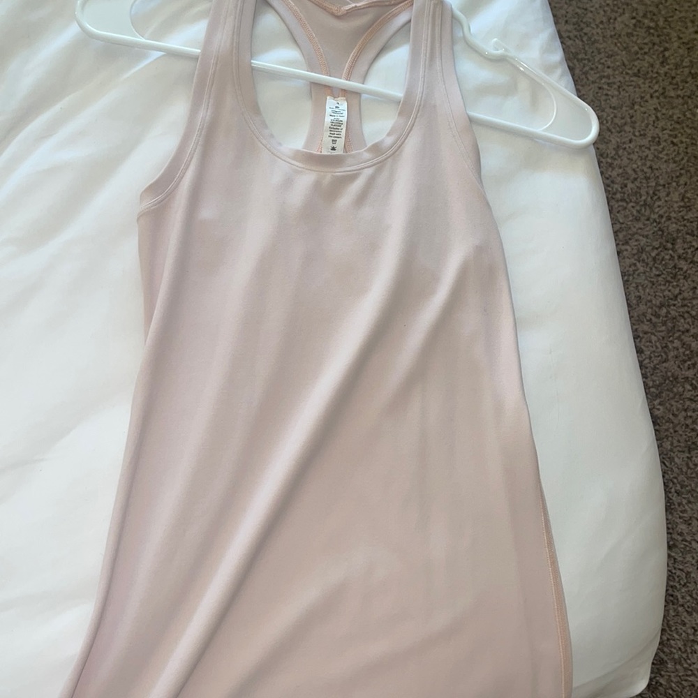 Lululemon tank top